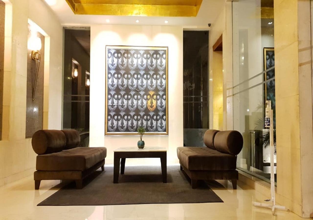 Udman Hotel Panchshila Park Új-Delhi Kültér fotó