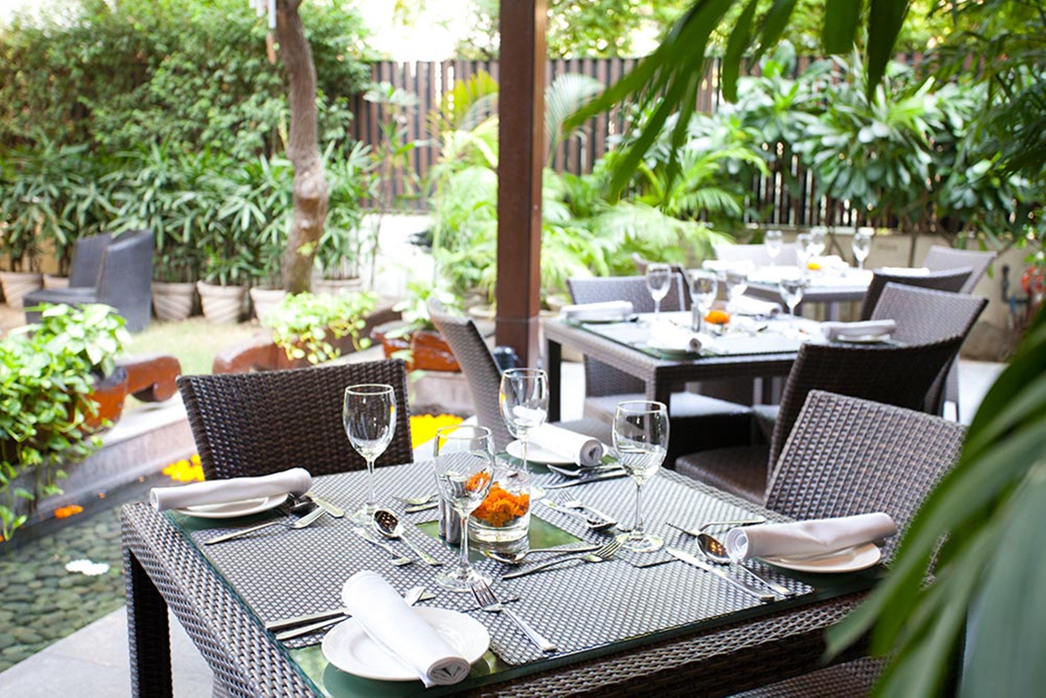 Udman Hotel Panchshila Park Új-Delhi Kültér fotó