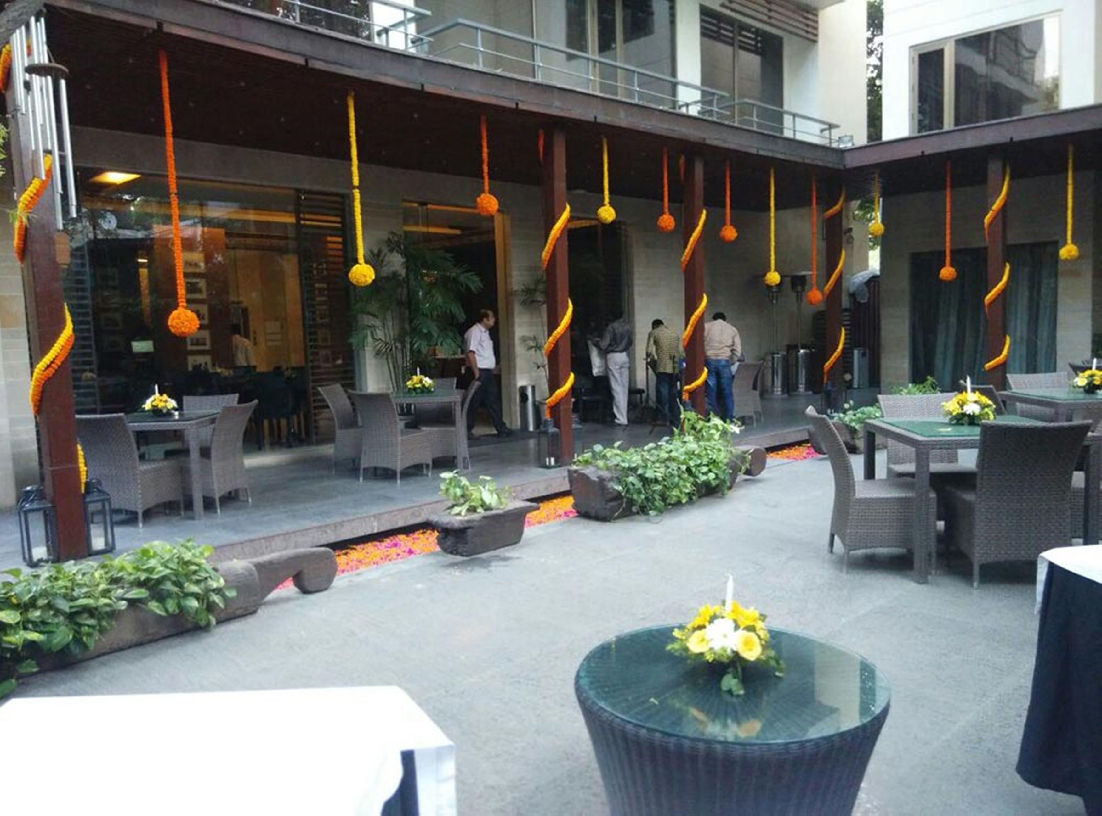 Udman Hotel Panchshila Park Új-Delhi Kültér fotó