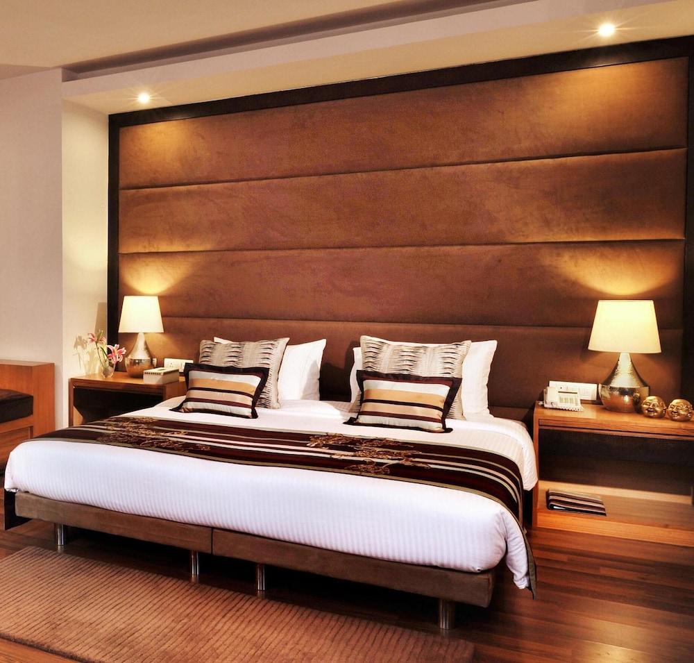 Udman Hotel Panchshila Park Új-Delhi Kültér fotó
